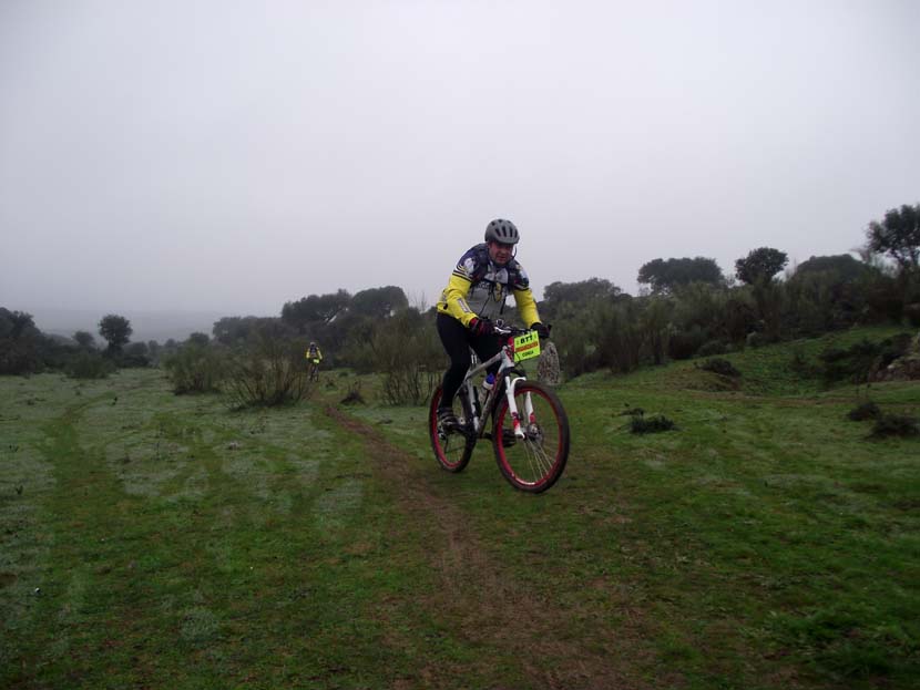 300 participantes en la VI Marcha de BTT