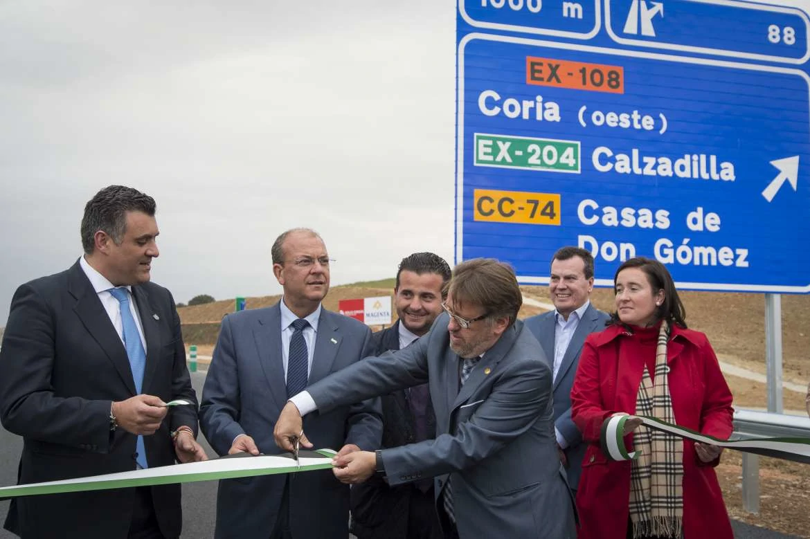 Inauguración de la variante de Coria de la autovía EX-A1