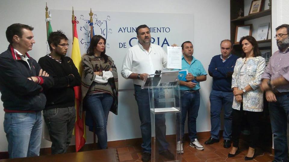 Coria podría perder inversiones por parte de la Junta y la Diputación