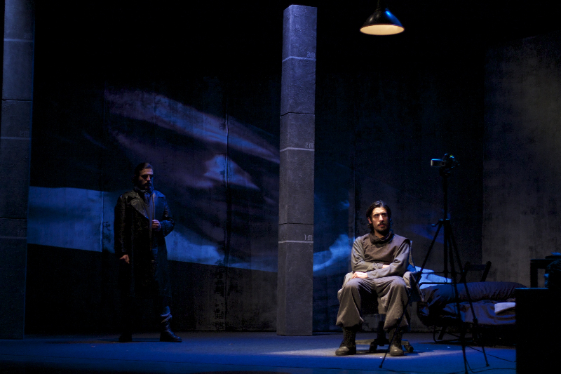 Sustitución de la obra de teatro