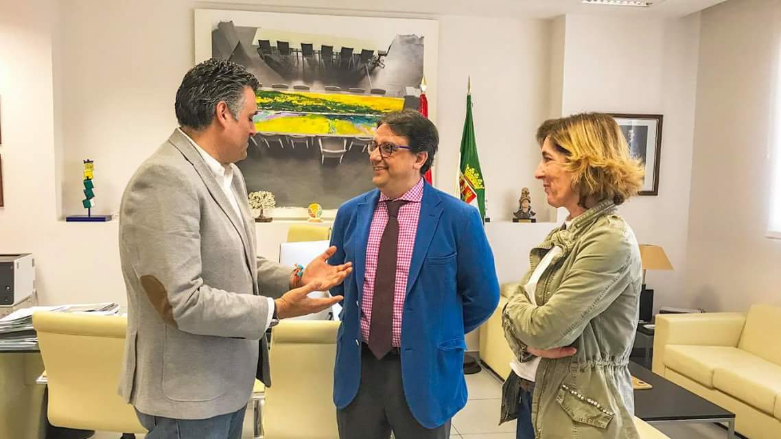 Compromiso de la Consejería de Sanidad y el SEPAD con el Ayuntamiento para finalizar las obras del Centro de Día de la Ciudad de Coria