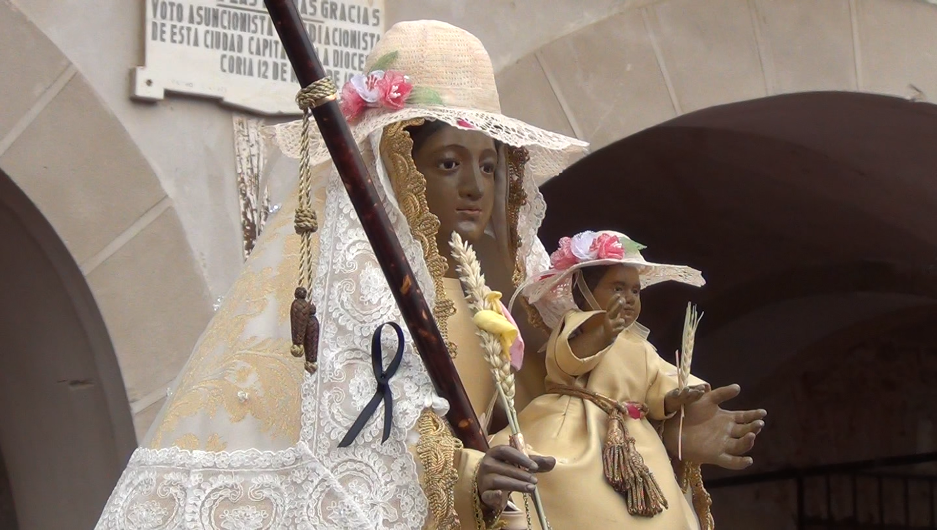 La Virgen de Argeme recibirá esta tarde a los nacidos desde la última venida de la Patrona