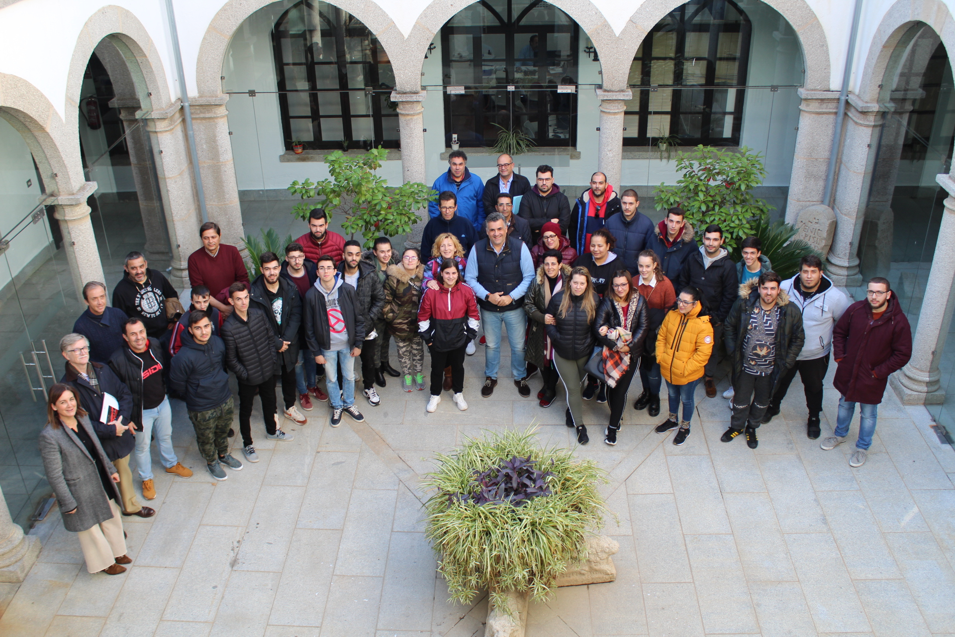 El Alcalde de Coria recibe a los alumnos de las Escuelas Profesionales 2019/2020