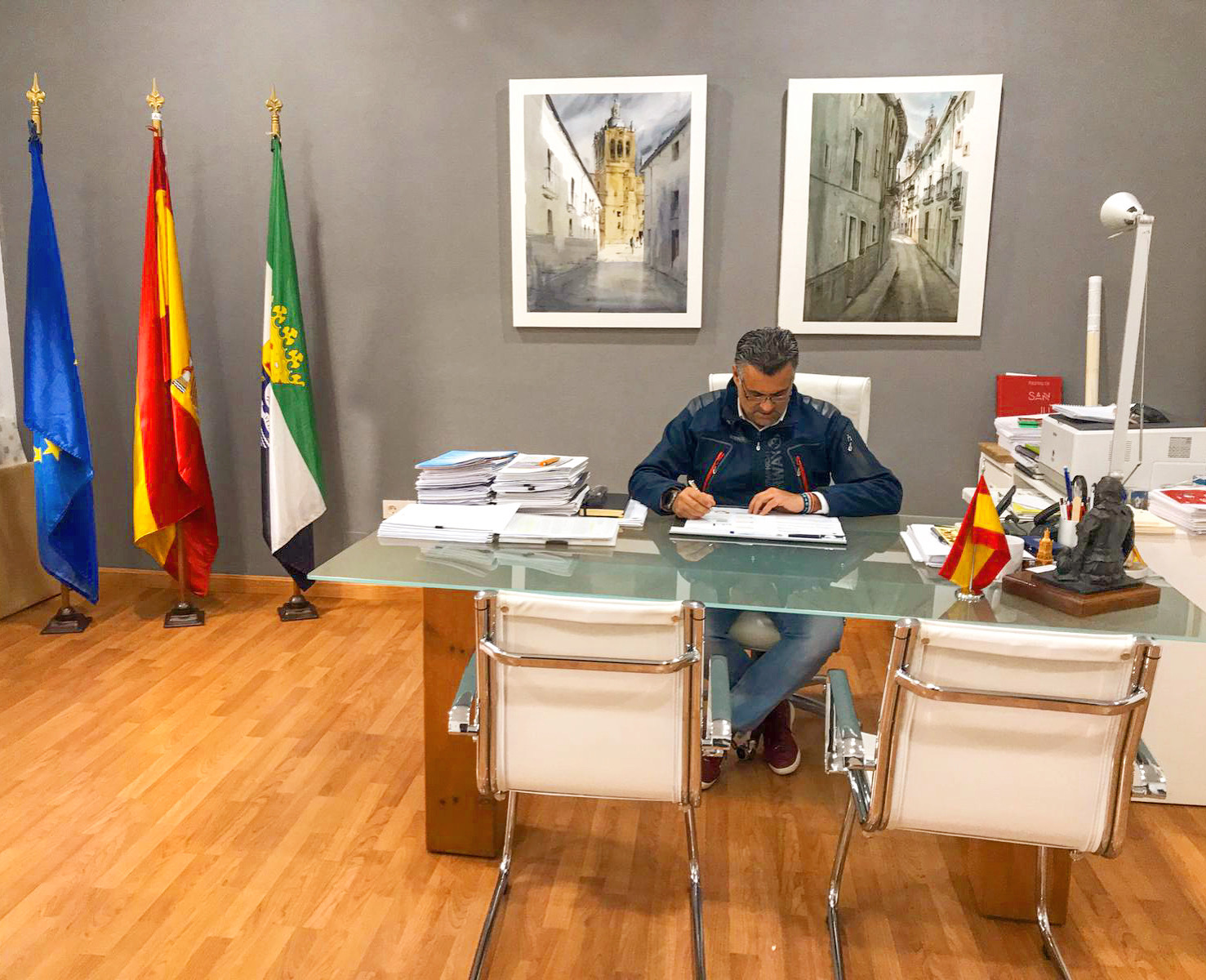 El Ayuntamiento destinará el presupuesto de las fiestas y eventos que se vayan cancelando en la ciudad a incrementar las ayudas a empresarios y autónomos de Coria