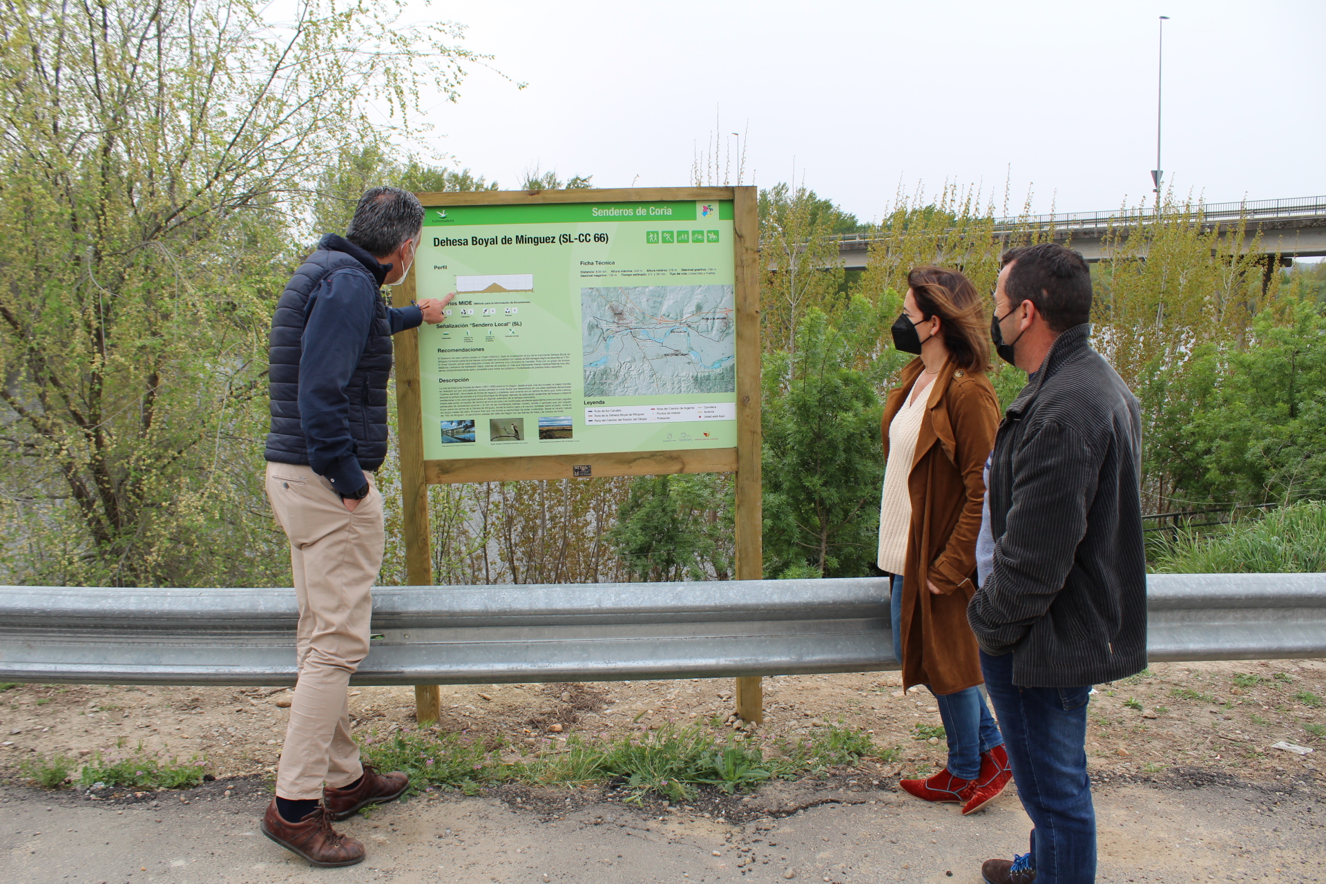 Coria cuenta ya con señalización homologada para disfrutar de varias rutas de senderismo alrededor de la localidad