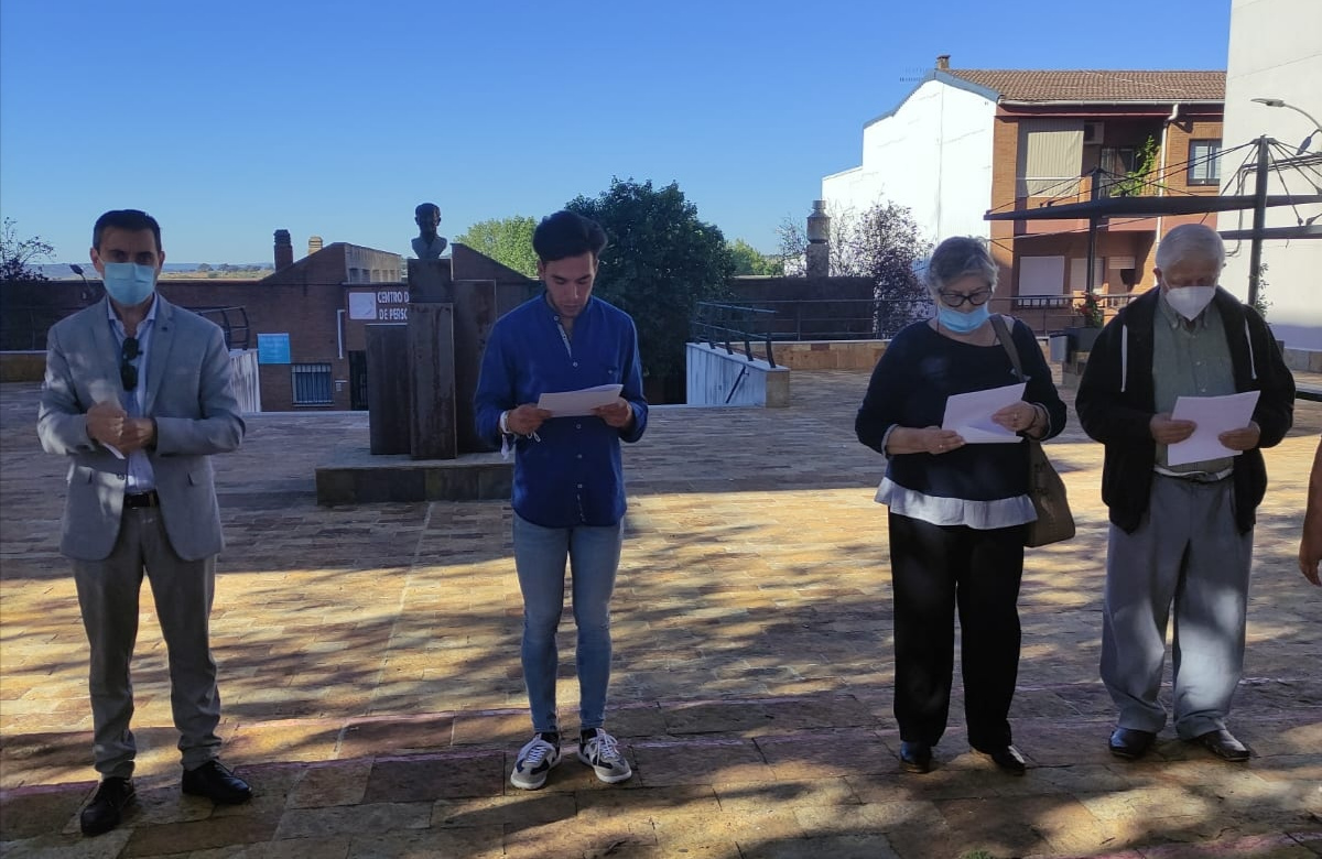 La Asociación de Salud Mental de la Ciudad de Coria celebra un acto en conmemoración del Día Mundial de la Salud Mental