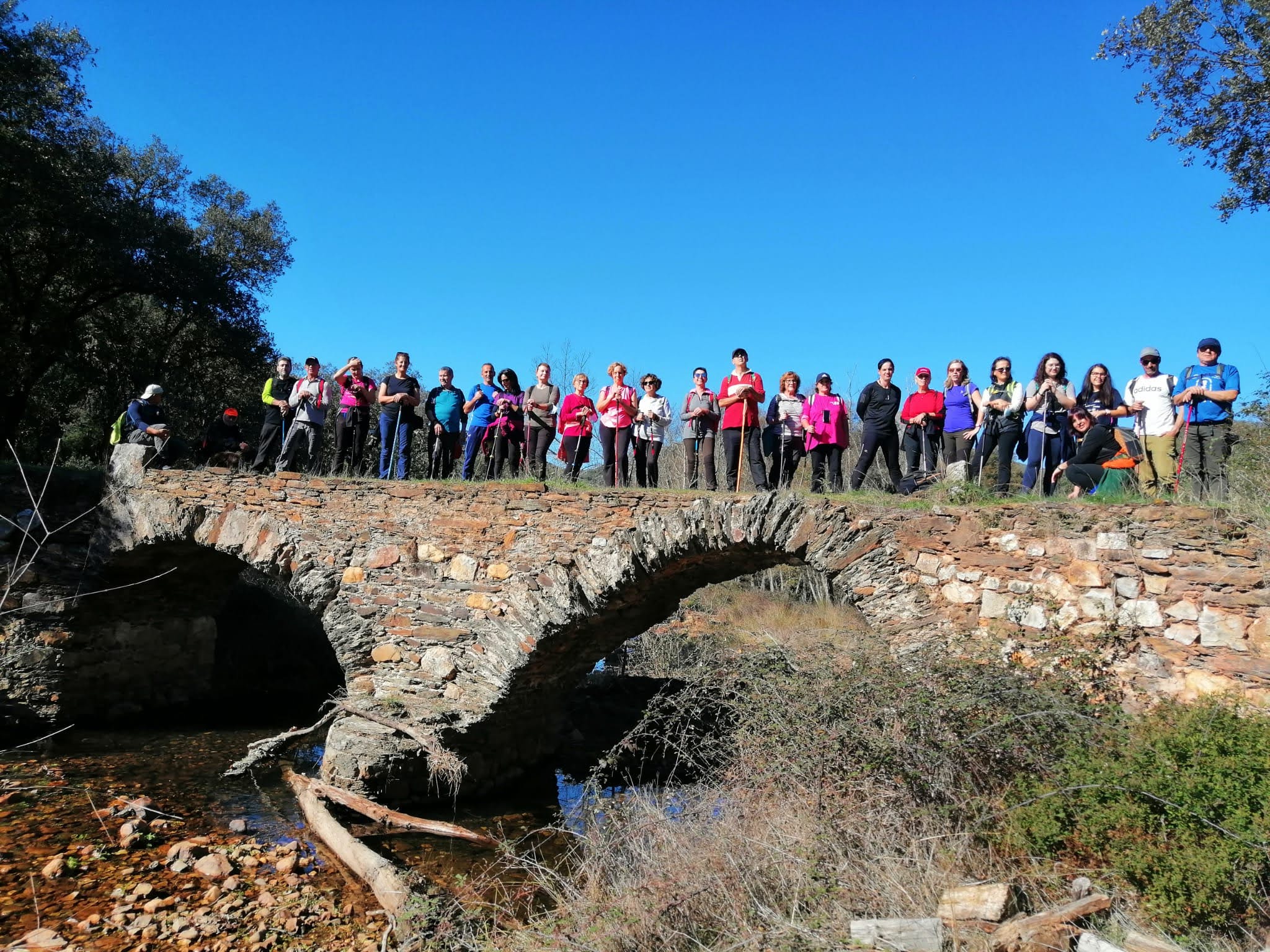 Finalizada la segunda ruta de la temporada 2021, con la asistencia de 30 senderistas