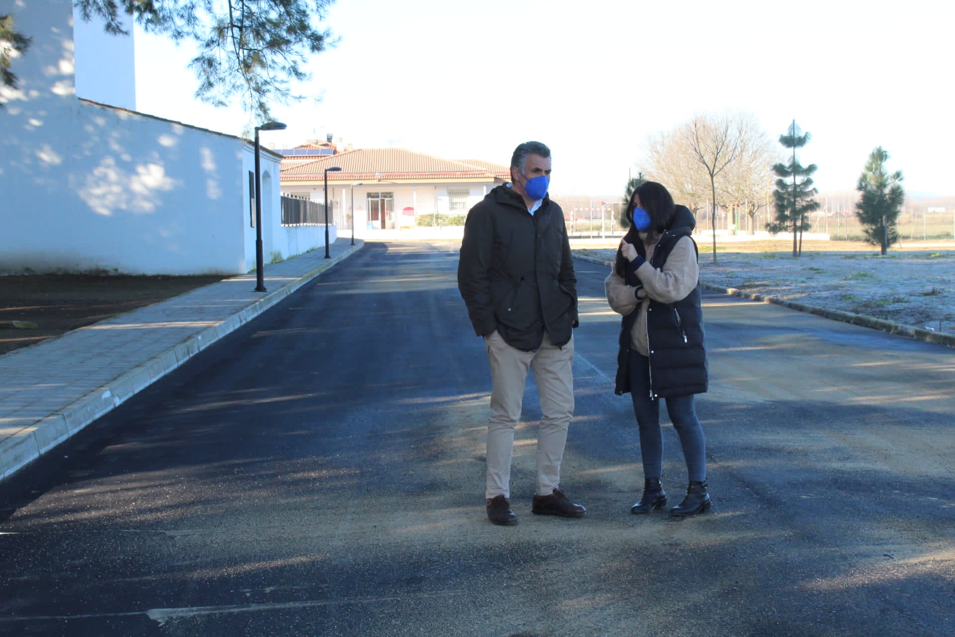 Ya han comenzado los trabajos de pavimentación de calles en Puebla de Argeme y Rincón del Obispo