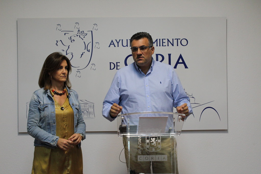 El Ayuntamiento de Coria no tiene ninguna deuda con ADESVAL porque no hay firmado ningún convenio entre ambas
