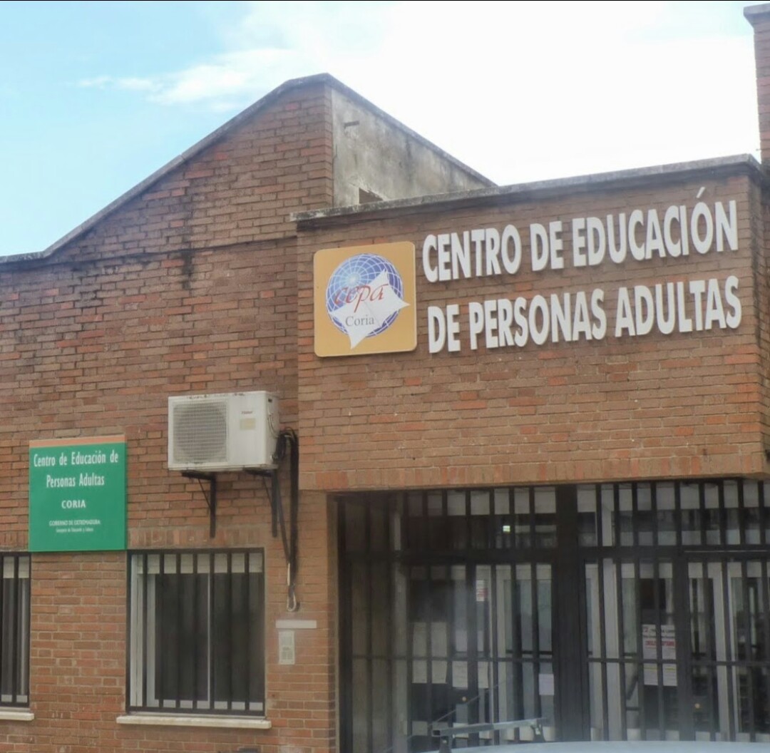 El Centro de Educación para Adultos abre el plazo de matrícula para el curso 2016/2017