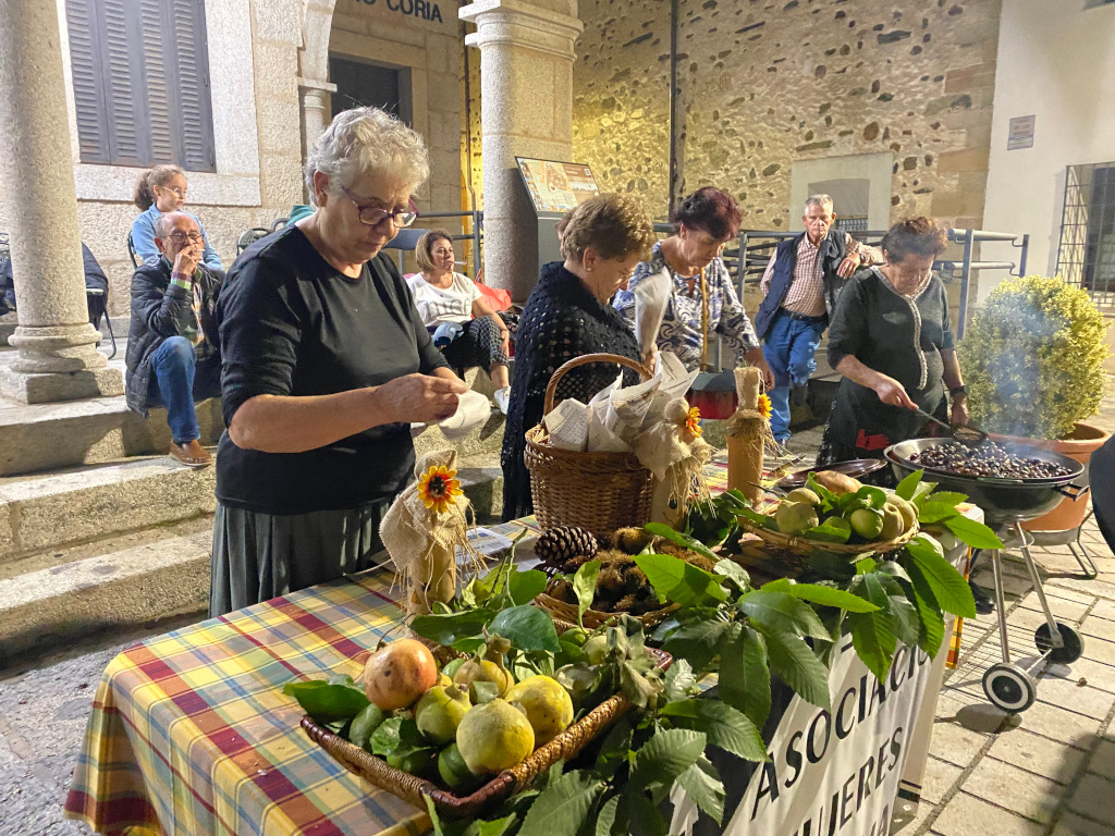 El I Festival Chaquetía recauda 1.700 euros que se destinarán a la Asociación AXPAY