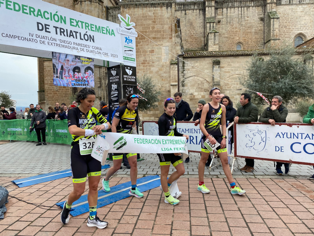 El Capex gana el Campeonato de Extremadura de Duatlón celebrado este domingo en Coria