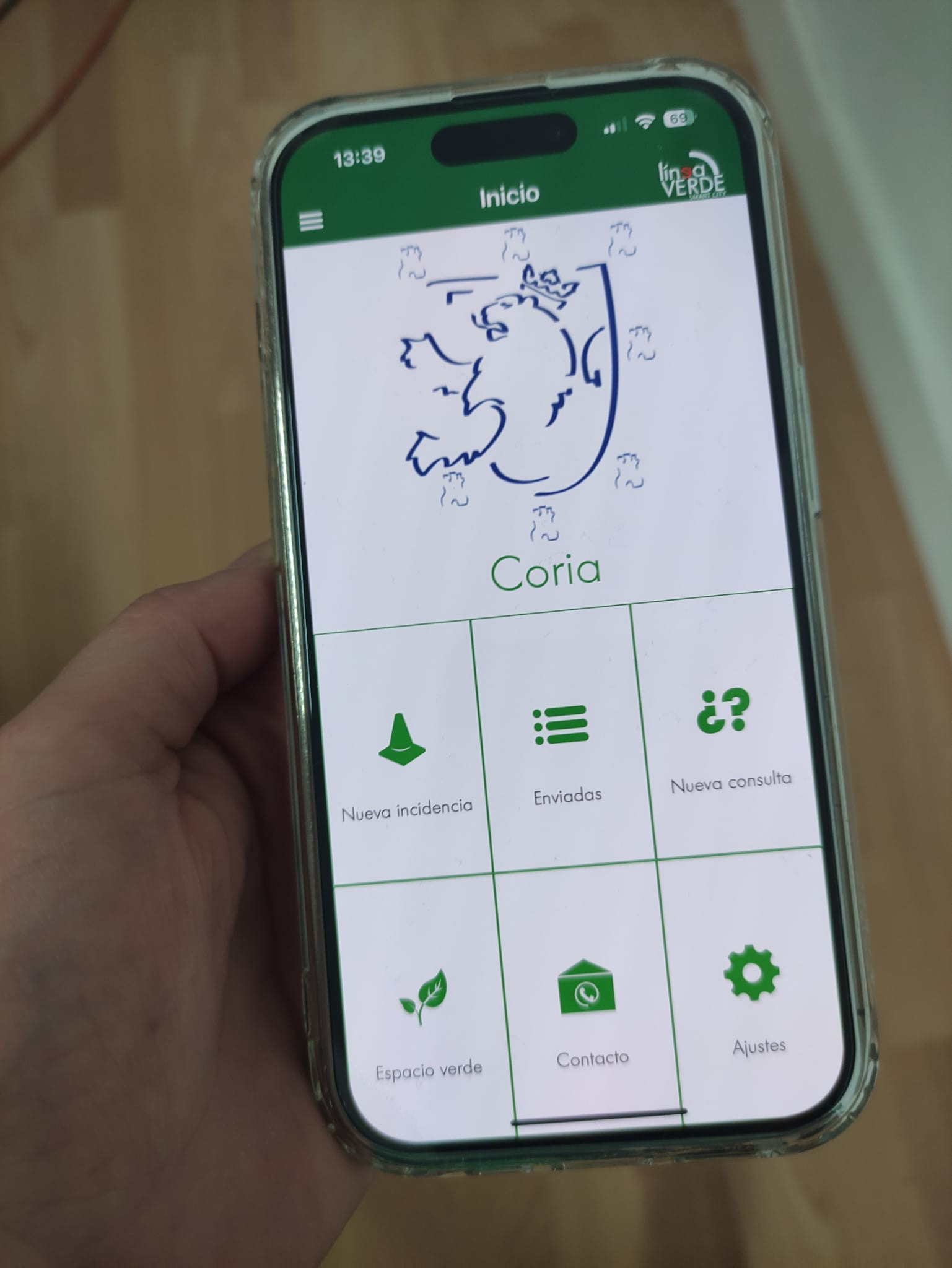 Muestra todas las incidencias que encuentres en la ciudad a través de Línea Verde, una sencilla aplicación que puedes llevar en tu móvil