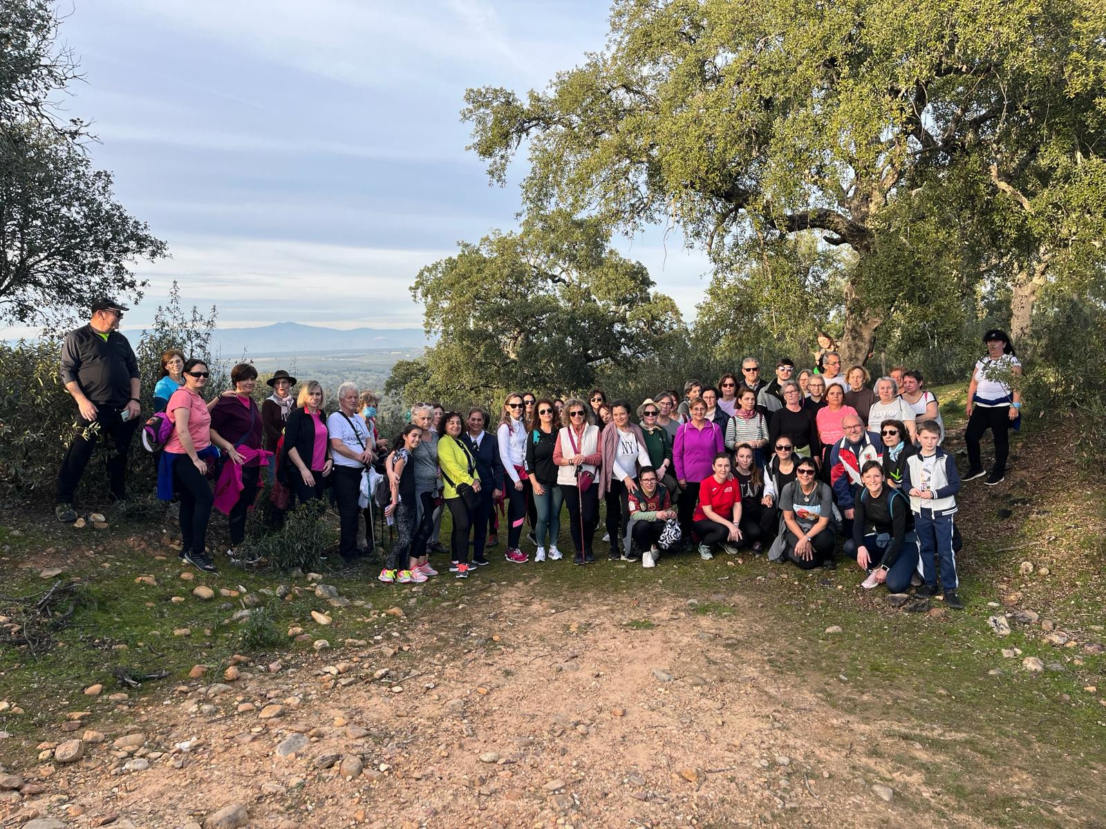 El Ayuntamiento de Coria ofrece el Cuarto Paseo Saludable de la temporada “Las Viñas”